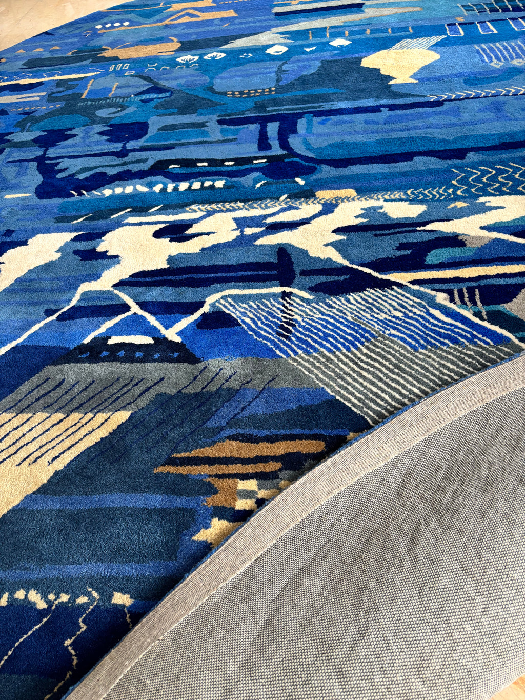 Custom made - Azur Echo Rug